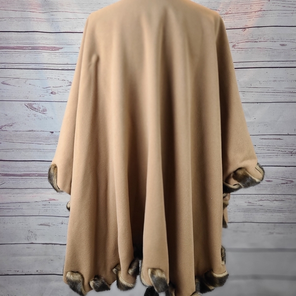Fabulous Furs Faux Fur Trimmed Cape - Picture 3 of 3